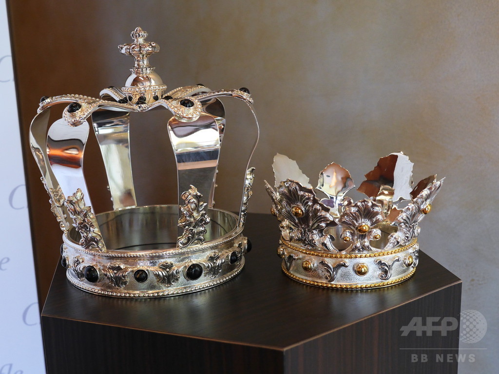 クリストフル×ルイナール、仏大使公邸で合同新作発表会