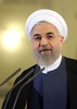 イラン・テヘランで演説するイランのハッサン・ロウハニ大統領（2015年4月3日撮影）。(c)AFP/ATTA KENARE
