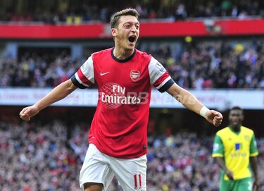 アーセナルがノリッジに快勝、エジルが2得点 写真10枚 国際ニュース