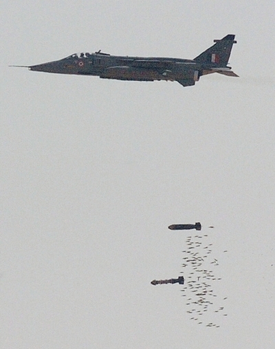 クラスター爆弾禁止へ、ダブリンで国際会議開幕