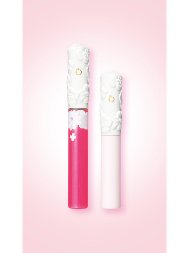 口角を上げて魅力的な笑顔を演出、「ベネフィーク」新作リップグロス