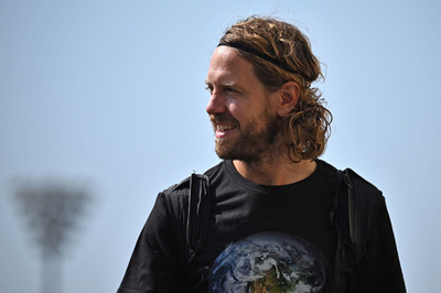 元F1王者ベッテル氏、ヨットレースに参戦