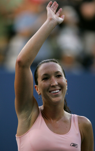 ヤンコビッチ コルネを降し全米4回戦へ