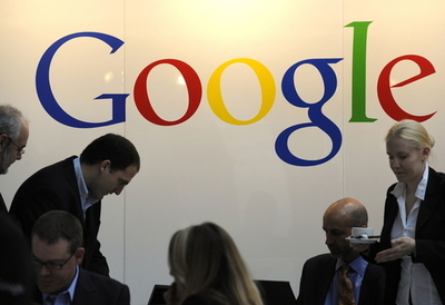 グーグル、｢クロームOS｣を今秋から無償配布へ