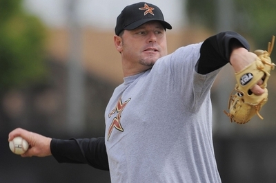 クレメンス 歌手との不倫が報じられる