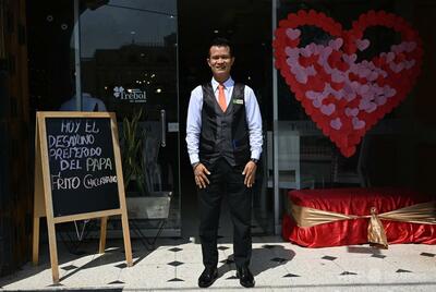 司教時代の教皇レオ、食堂でチップ代わりに「神の祝福」 ペルー