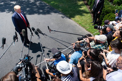 トランプ氏は人種差別主義者？ 調査で米有権者の半数「イエス」