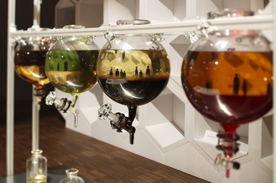 「資生堂」サイエンス×アートを融合したデザイン展示会