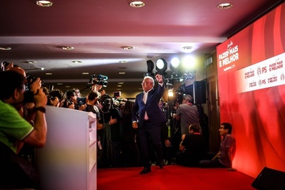 ポルトガル総選挙、社会党政権続投へ