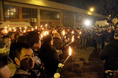 「中国マフィア」による人種差別犯罪、イタリア警察が家宅捜索