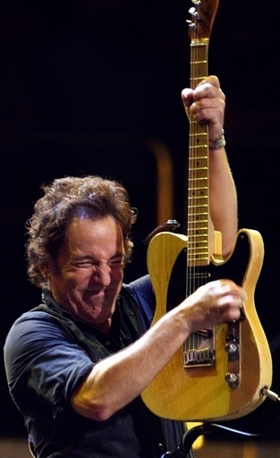 スプリングスティーン原因でパートナー殺害、女に禁固8年