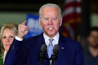 「新たな戦い」 バイデン氏、スーパーチューズデーで躍進