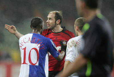 ＜サッカー UEFA杯＞レバークーゼン ホームで2点を奪われるもブラックバーンに辛勝 - ドイツ