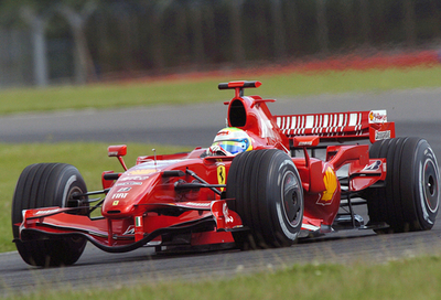 シルバーストンテスト3日目が行われる