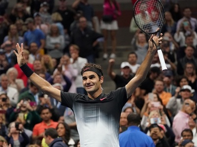 フェデラー、ロペスに快勝し全米OP16度目の4回戦進出