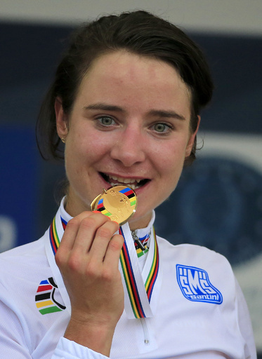 フォスが女子ロードレース2連覇、ロード世界選手権