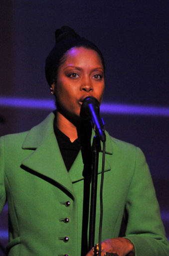 エリカ・バドゥ、「ジバンシィ」のキャンペーンモデルに抜擢