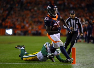 ブロンコス、無敗対決制しパッカーズに土つける