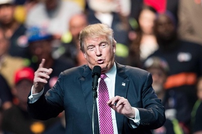 全員保守派の白人… トランプ氏、最高裁判事の人事案発表