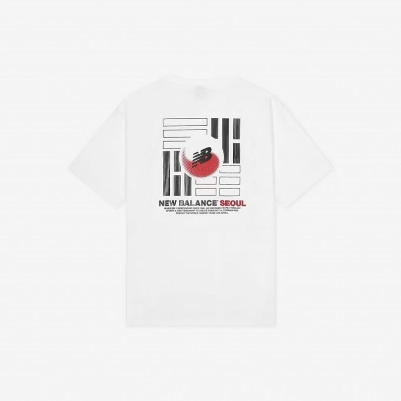 ニューバランス・コリアのTシャツ(c)news1