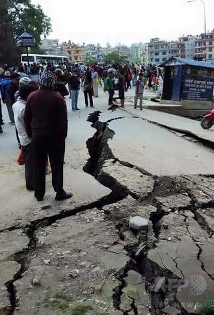 ネパールでM6.7の余震、雪崩再び発生