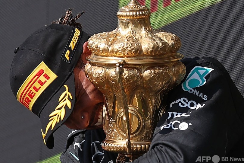 F1王者ハミルトン、SNSで人種差別被害 優勝した英国GPめぐり
