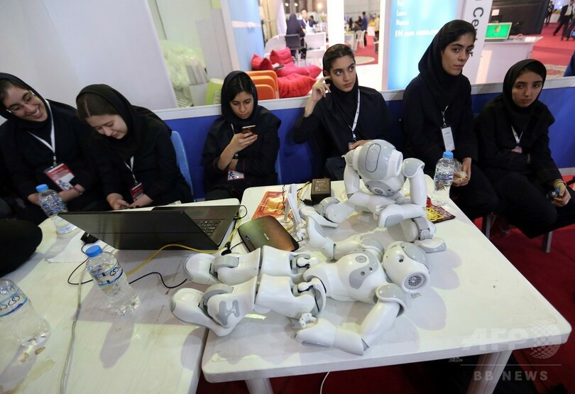 ロボットのサッカーＷ杯開幕、イラン・テヘラン