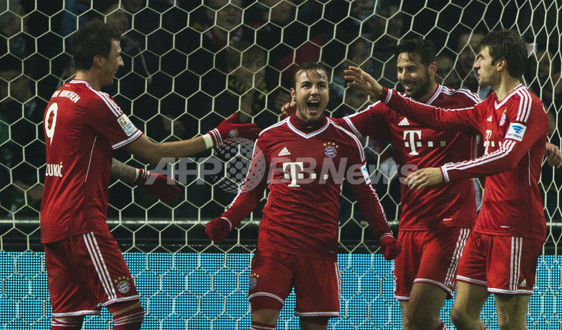 リベリが大活躍のバイエルン、大量得点で無敗記録伸ばす