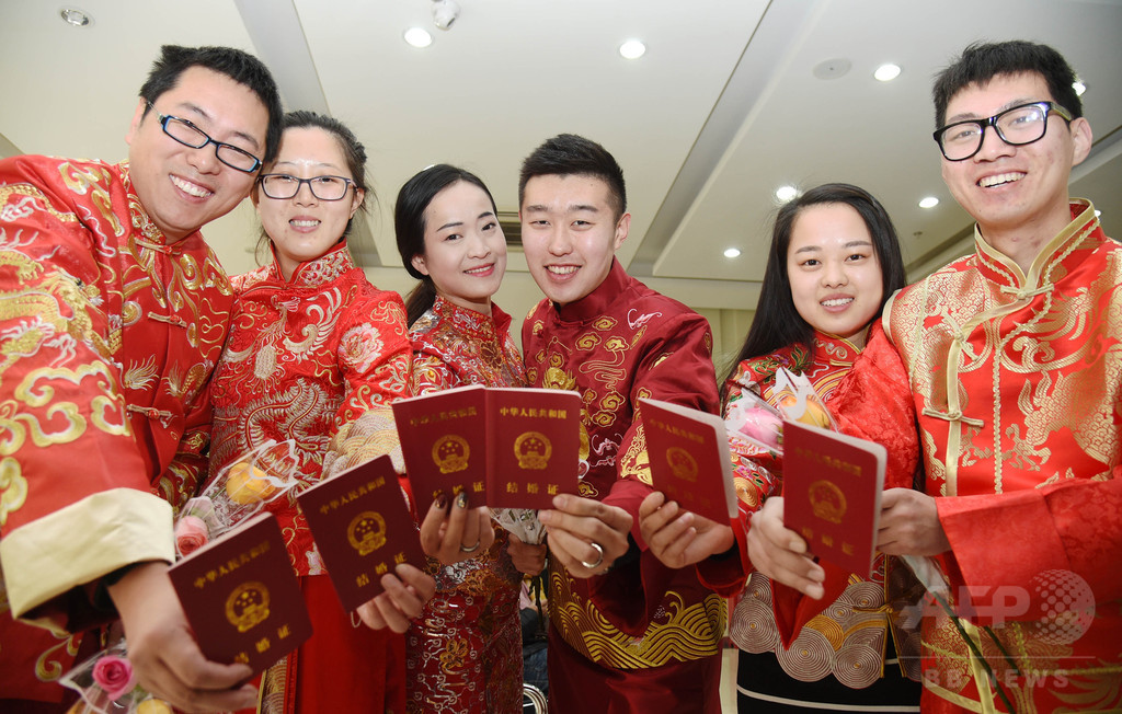 自分の結婚、自分で決める 中国都市部で増加する「晩婚族」 自分の結婚、自分で決める 中国都市部で増加する「晩婚族」