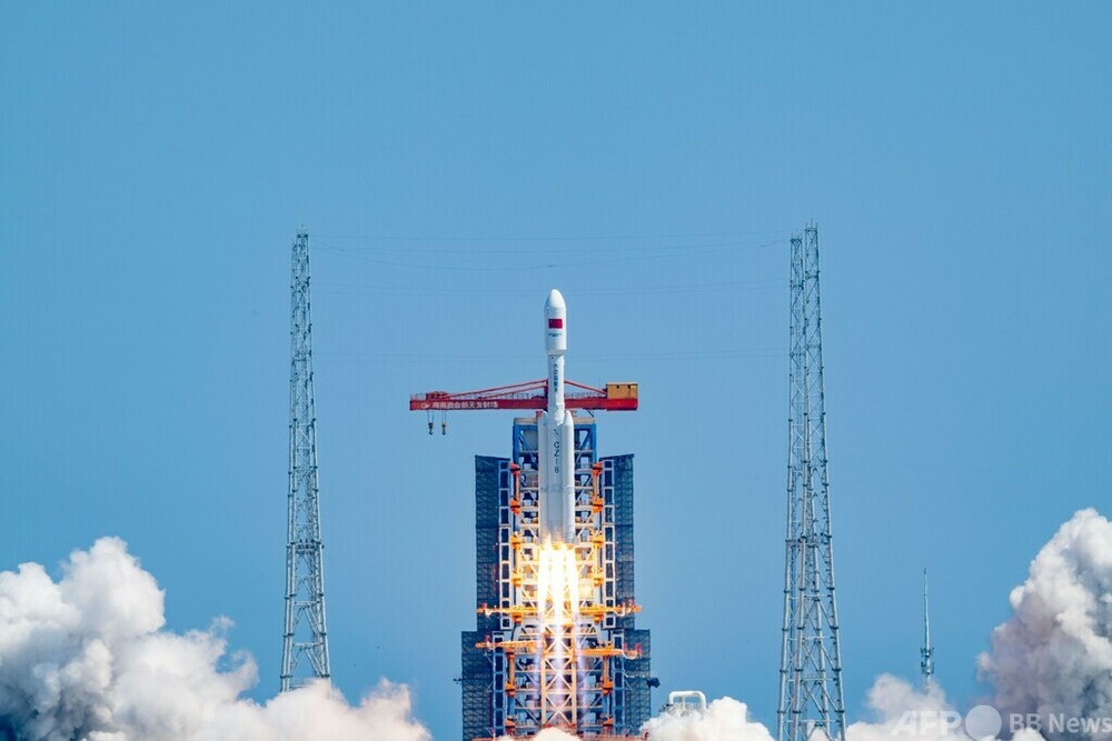 中国、EV向けリン酸鉄リチウムイオン電池の航続距離で世界記録達成