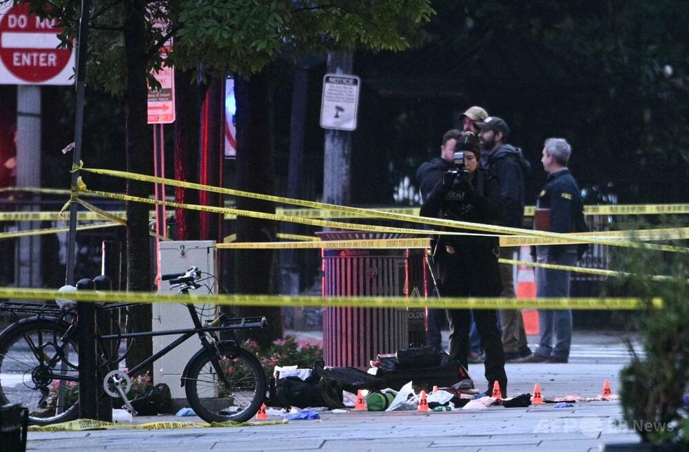 ホワイトハウス近くで銃撃、当局応戦で容疑者の男死亡 通行人負傷