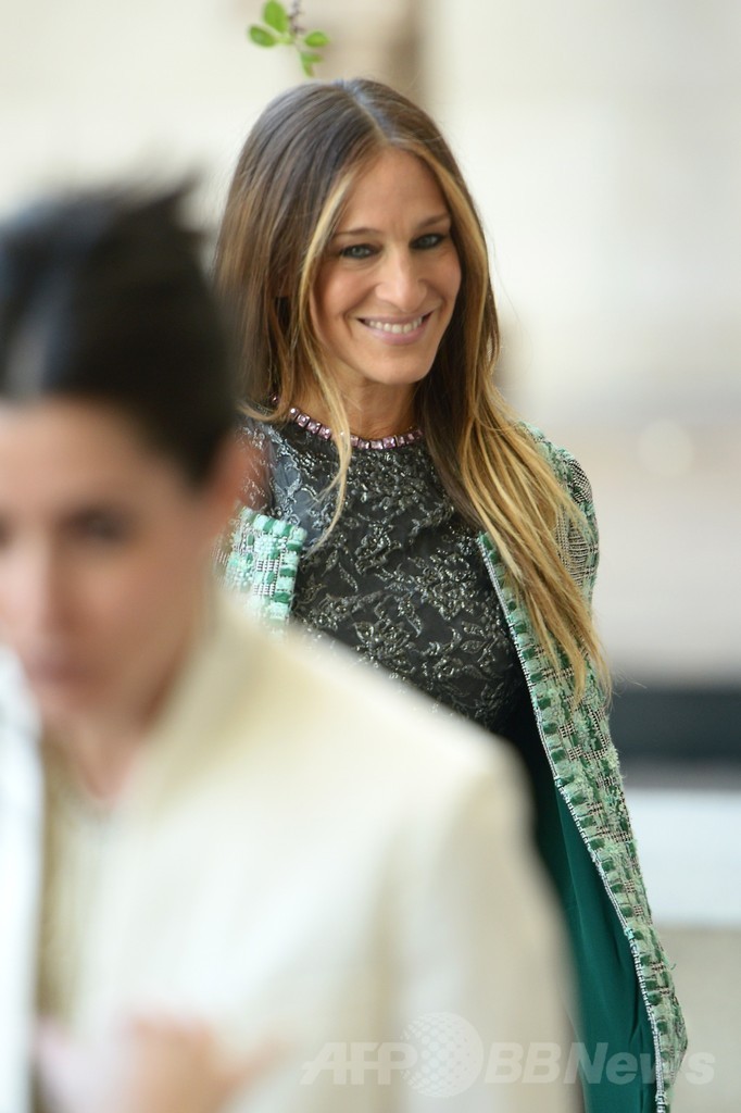 オバマ夫人がテープカット、アナ・ウィンター・コスチューム・センター開館式