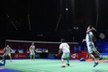 バドミントン、全英オープン、男子ダブルス決勝。試合に臨む遠藤大由/渡辺勇大組（手前、2020年3月15日撮影）。 (c)Oli SCARFF / AFP