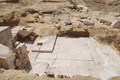 エジプト・ダハシュールの王家の墓地遺跡で発見された、約3700年前に造られたピラミッドの遺構。エジプト考古省提供（2017年4月3日提供）。(c)AFP/EGYPTIAN ANTIQUITIES MINISTRY