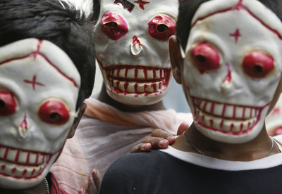 WHO、たばこ広告の全面禁止を求める