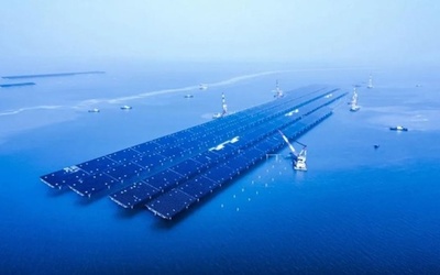 世界最大オープン型洋上太陽光発電プロジェクトが中国で稼働