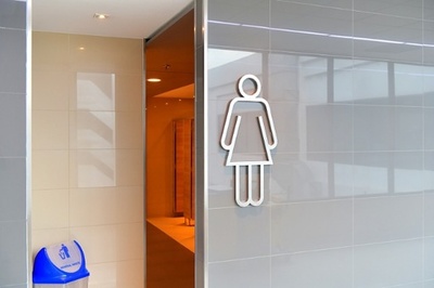 女子トイレに10秒間「迷い込んだ」男性職員が即刻解雇 中国