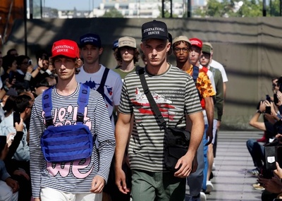 「ジュンヤ ワタナベ」19年春夏メンズ