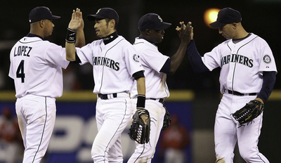 マリナーズ エンゼルスに快勝