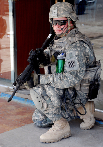 民間人死者数、対前月比で37％減少