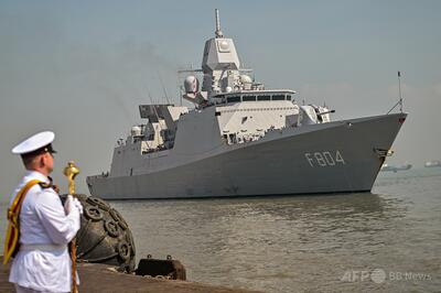 中国軍、西沙諸島に「不法侵入」したオランダ軍艦を追い払ったと発表