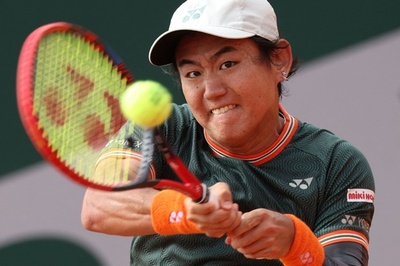 西岡は全仏OP初戦敗退 オジェ・アリアシムにストレート負け