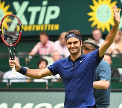 フェデラーがゲリー・ウェバーOPで8強入り、ウィンブルドンに向け順調