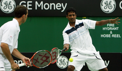 ＜テニス 07全豪オープン＞男子ダブルス、ブパシ／ステパネク組 ビョークマン／ミルニー組に敗れ準決勝進出はならず - オーストラリア