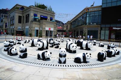 「パンダ」で環境保護呼びかけ、上海