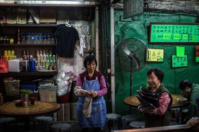 香港の屋台が消える？楽観できない未来