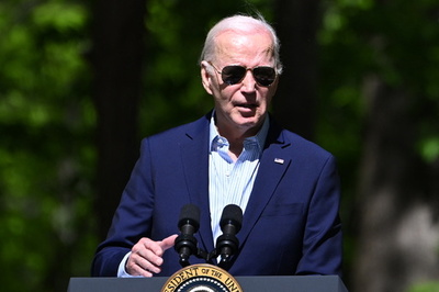 バイデン米大統領、ウクライナへの迅速な支援約束 ゼレンスキー氏謝意