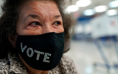 米中間選挙、投票始まる バイデン氏に試練