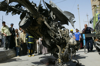 シーア派聖地クーファで自動車爆弾テロ、86人死傷 - イラク