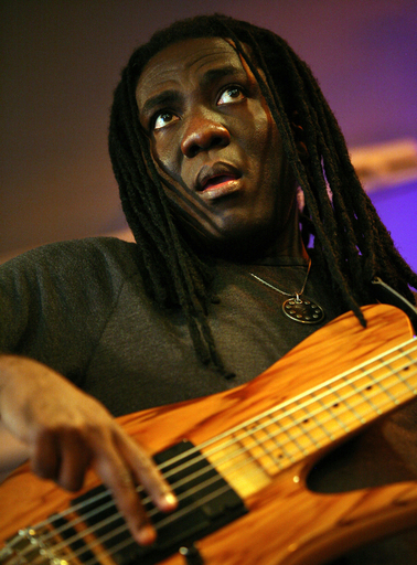 R・ボナ、ミュージシャン対象にワークショップ開催